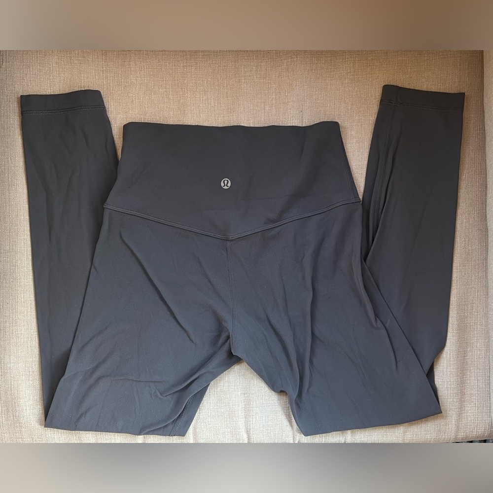 Lululemon Dark Carbon Align II leggings size 6 25” inseam